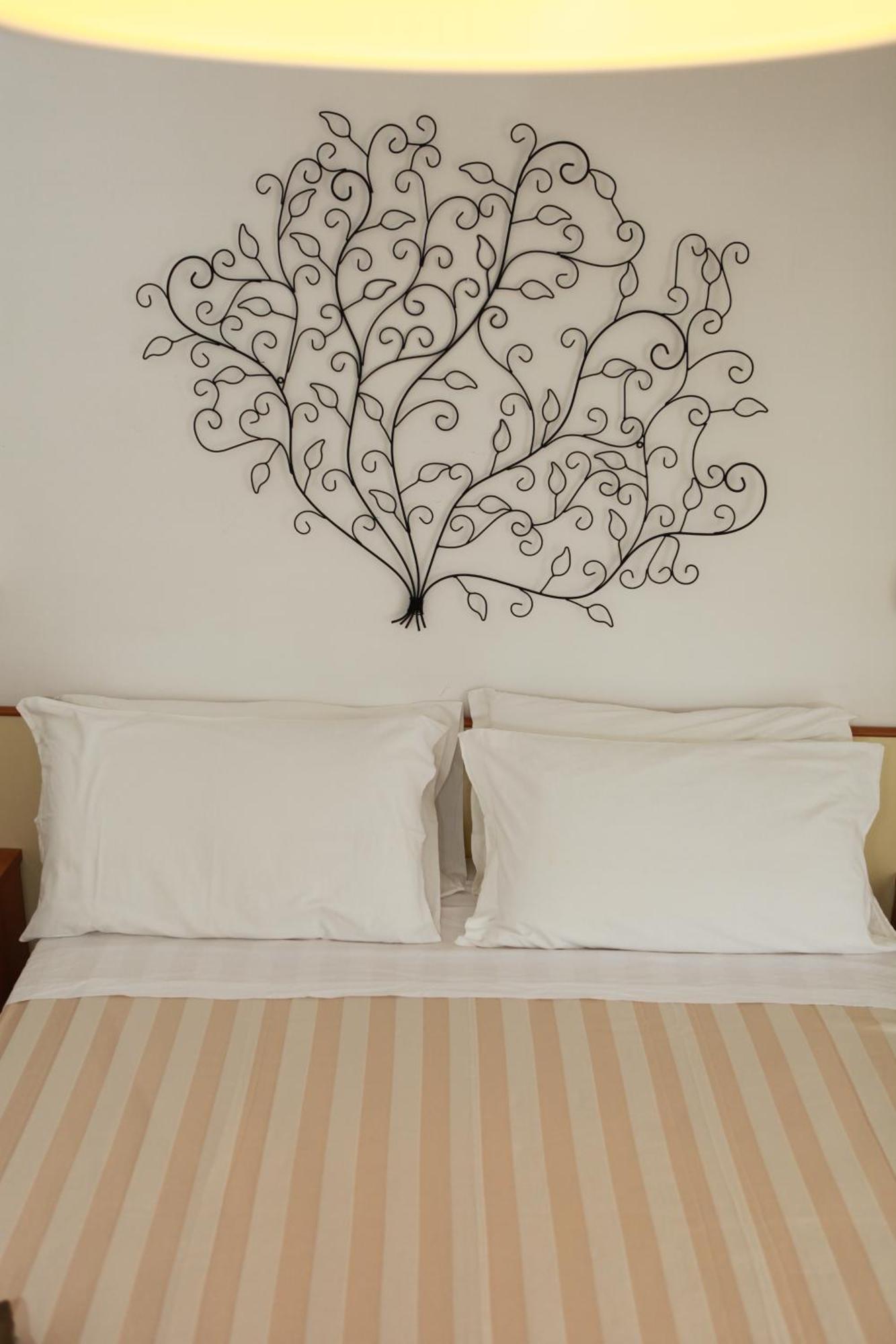 Hotel Solitude Riccione Eksteriør bilde